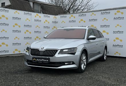 Продам Skoda Superb 2016 года в Луцке