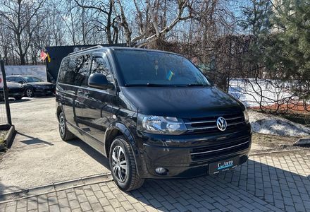 Продам Volkswagen T5 (Transporter) пасс. 2015 года в Черновцах