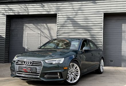 Продам Audi A4 S-line Quattro  2016 года в Киеве
