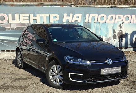 Продам Volkswagen e-Golf 35.8 kWh (136 к.с.) 2020 года в Киеве