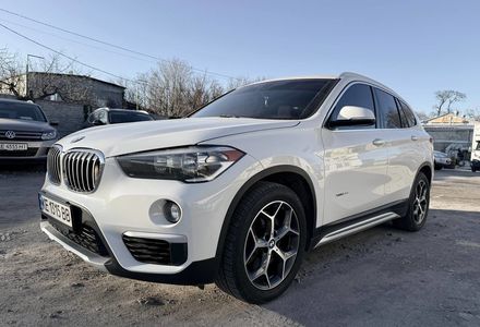 Продам BMW X1 2017 года в Днепре