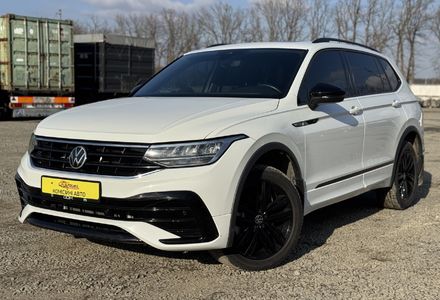 Продам Volkswagen Tiguan R-Line COMIS Allspace 2021 года в г. Умань, Черкасская область