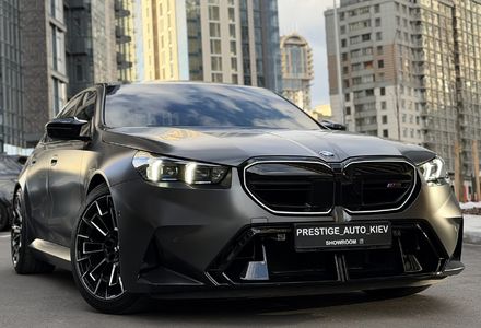 Продам BMW M5 2024 года в Киеве