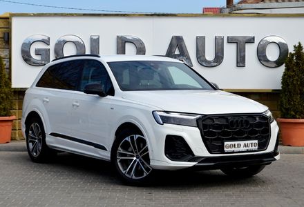 Продам Audi Q7 2025 года в Одессе