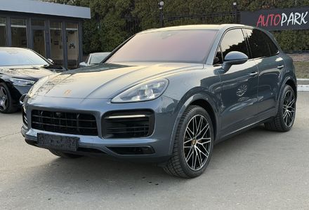 Продам Porsche Cayenne S 2019 года в Киеве