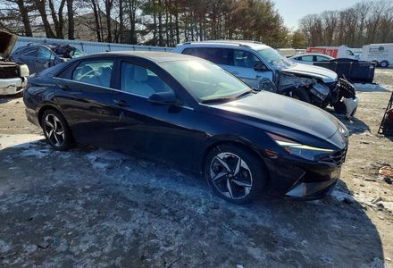 Продам Hyundai Elantra 2022 года в Львове