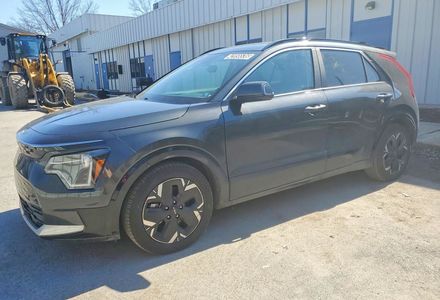 Продам Kia Niro 2024 года в Львове