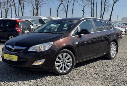 Продам Opel Astra J (COMIS) 2011 года в г. Умань, Черкасская область