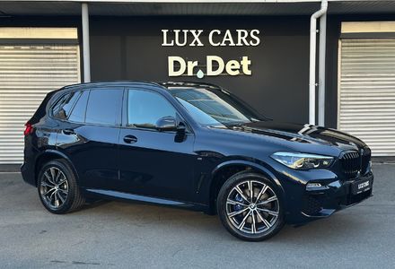 Продам BMW X5 30d M package  2021 года в Киеве