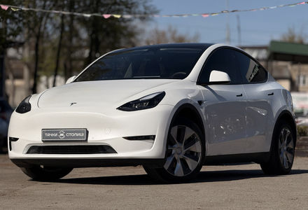 Продам Tesla Model Y Long Range 82 kWh Dual Motor  2022 года в Киеве