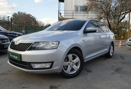 Продам Skoda Rapid TDI 2013 года в Одессе