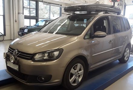 Продам Volkswagen Touran Highline 125kw 2012 года в Луцке
