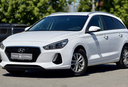 Продам Hyundai i30  2017 года в Киеве