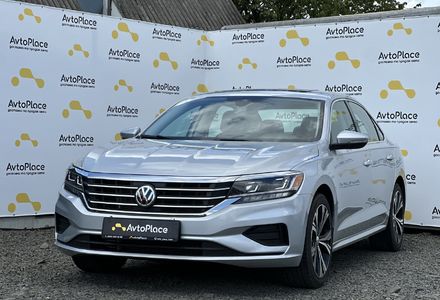Продам Volkswagen Passat B8 2021 года в Луцке