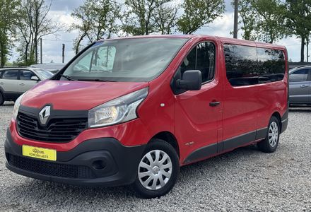 Продам Renault Trafic пасс. (COMIS) 2016 года в г. Умань, Черкасская область