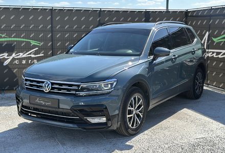 Продам Volkswagen Tiguan 2019 года в Киеве