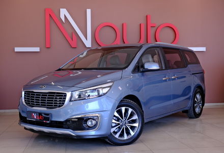 Продам Kia Carnival 2014 года в Одессе