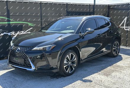 Продам Lexus RH UX300H 2025 года в Киеве