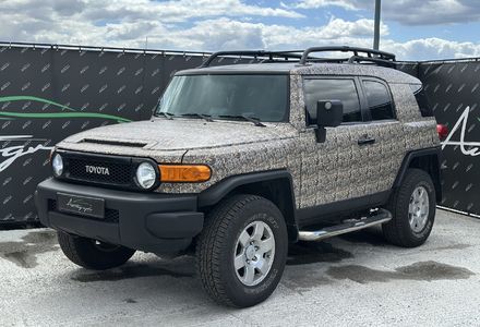 Продам Toyota FJ Cruiser TRD 2008 года в Киеве