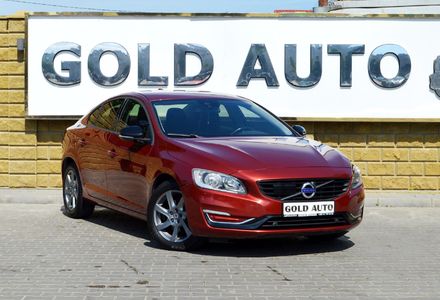 Продам Volvo S60 2015 года в Одессе