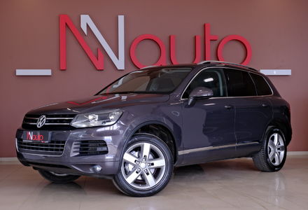 Продам Volkswagen Touareg 2011 года в Одессе