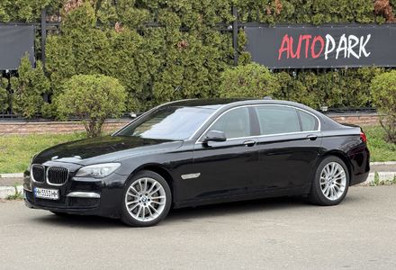 Продам BMW 750 Long X-drive M-pack 2011 года в Киеве