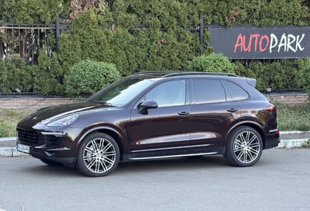 Продам Porsche Cayenne 4.2 diesel  2015 года в Киеве