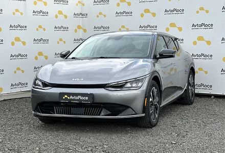 Продам Kia EV6 2023 года в Луцке
