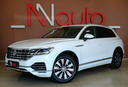 Продам Volkswagen Touareg 2018 года в Одессе