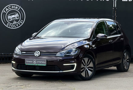 Продам Volkswagen e-Golf 35.8 kWh (136 к.с.) Highline 2018 года в Киеве