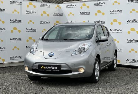 Продам Nissan Leaf 24 квт 2014 года в Луцке