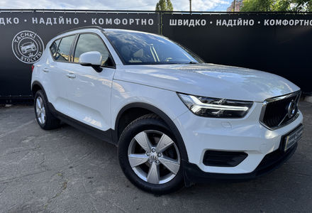 Продам Volvo XC60 2.0 AT (163 к.с.) 2019 года в Киеве