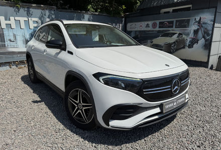 Продам Mercedes-Benz EQC  250 66.5 kWh (190 к.с.)  2021 года в Киеве