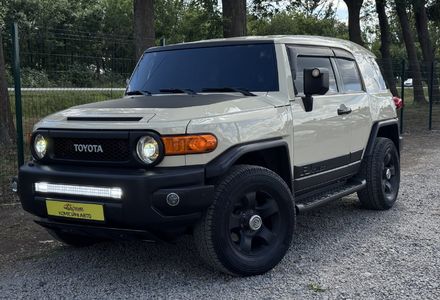 Продам Toyota FJ Cruiser COMIS  2010 года в г. Умань, Черкасская область