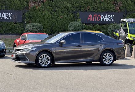 Продам Toyota Camry Comfort  2021 года в Киеве