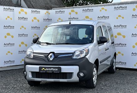 Продам Renault Kangoo пасс. 33 квт 2019 года в Луцке