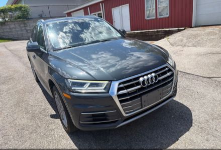 Продам Audi Q5 S- LINE  2018 года в Львове