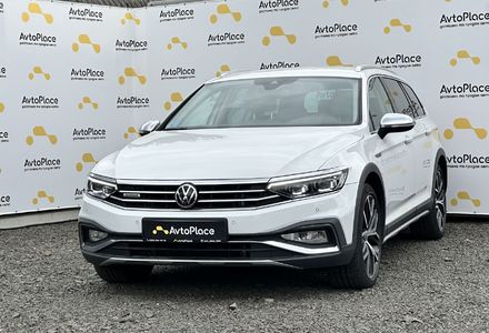 Продам Volkswagen Passat Alltrack 2020 года в Луцке