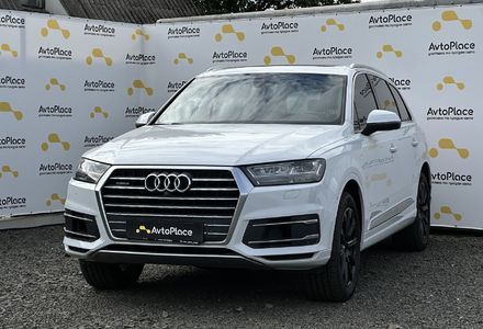 Продам Audi Q7 2017 года в Луцке