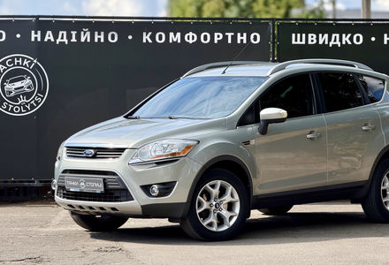 Продам Ford Kuga 2.5T AT (200 к.с.) 4WD  2010 года в Киеве