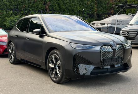 Продам BMW iX 2022 года в Киеве