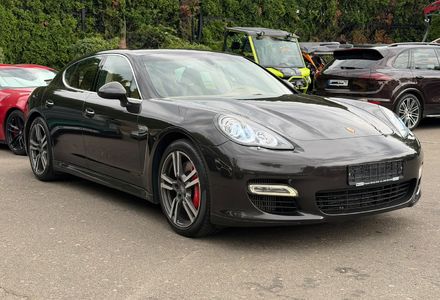 Продам Porsche Panamera 2010 года в Киеве