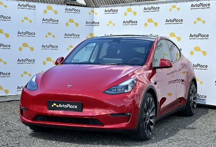 Продам Tesla Model Y Performance 82 квт 2023 года в Луцке