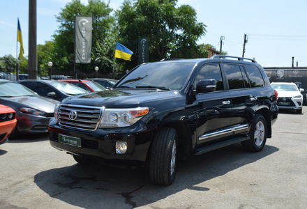 Продам Toyota Land Cruiser 200 Official 2014 года в Одессе