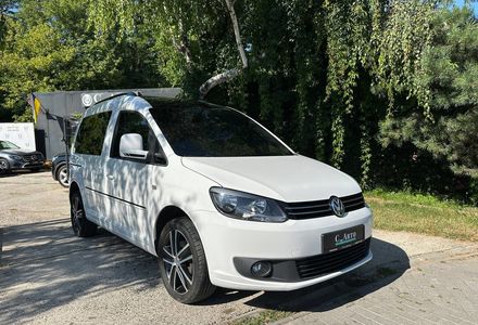 Продам Volkswagen Caddy пасс. 2016 года в Черновцах