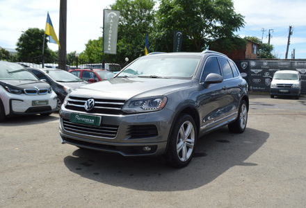 Продам Volkswagen Touareg R-line 3.0 TDI 2013 года в Одессе
