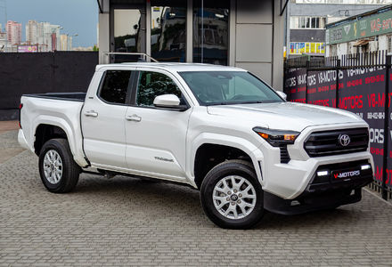 Продам Toyota Tacoma 2.4 AWD 2024 года в Киеве