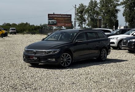 Продам Volkswagen Passat B8 2021 года в Львове