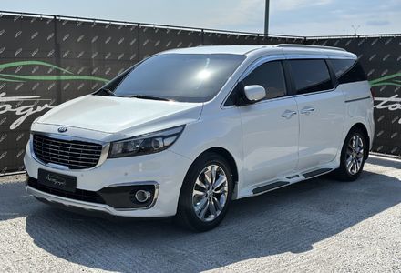 Продам Kia Carnival 2.2diesel 2016 года в Киеве