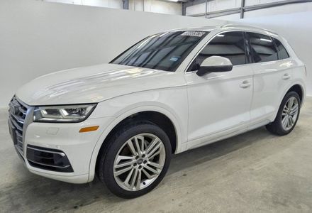 Продам Audi Q5 Prestige  0217 2018 года в Львове
